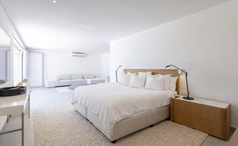 4 Bedroom Property for Sale in Llandudno Western Cape